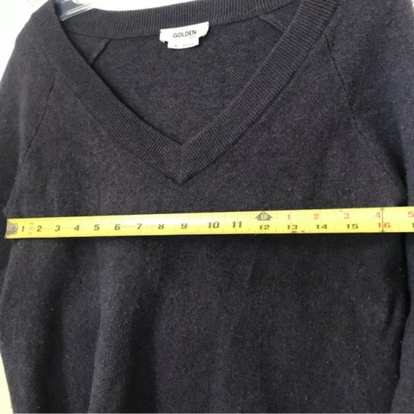 Aritzia Golden TNA Stowe Cashmere Wool V Neck Pullover Sweater Ribbed Layer Top - Picture 13 of 15